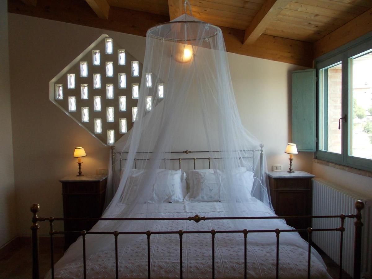 Locanda San Francesco Montecarotto Екстериор снимка