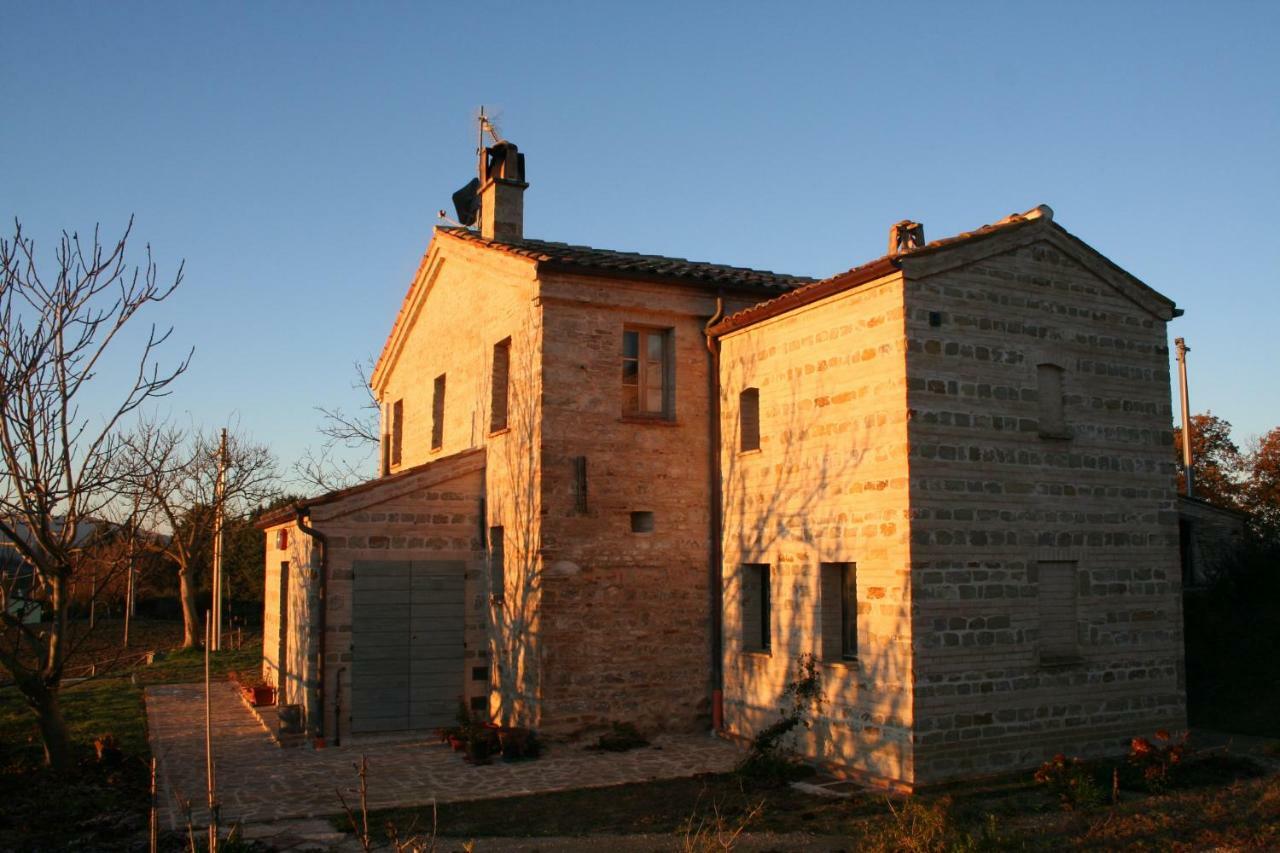 Locanda San Francesco Montecarotto Екстериор снимка